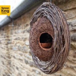 Vogelhuis In Krans Simon King -ESSCHER Winkel vogelhuis in krans simon king 1620806536 3 600