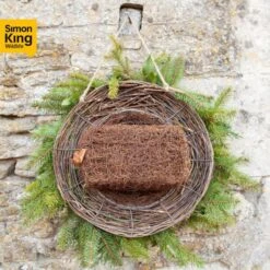 Vogelhuis In Krans Simon King -ESSCHER Winkel vogelhuis in krans simon king 1620806536 4 600